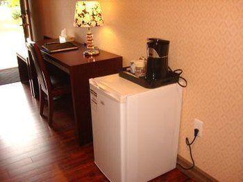 The Greensboro Inn New Minas Экстерьер фото